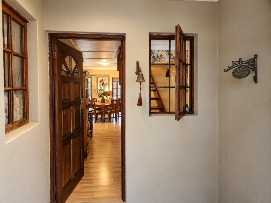 3 Bedroom Property for Sale in Denver Park Western Cape